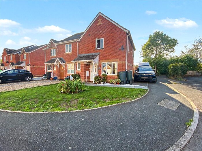 3 Bedroom Semi Detached House For Sale In Bullfinch Close, Cullompton, Devon, EX15