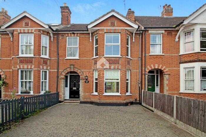 3 Bedroom Terraced House To Rent In Trinity Road, Chelmsford, Essex, CM2