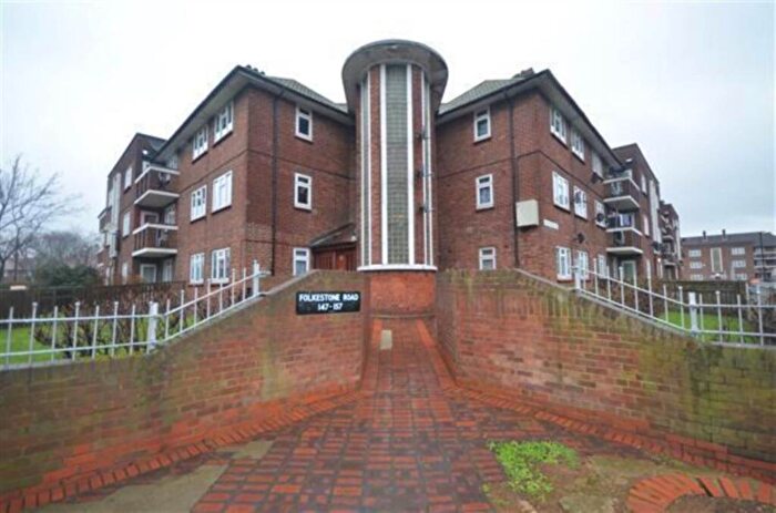 1 Bedroom Terraced House For Sale In Folkestone Road, London, E6