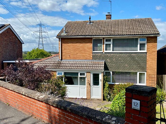 3 Bedroom Detached House For Sale In Westside Avenue, Grantham, NG31