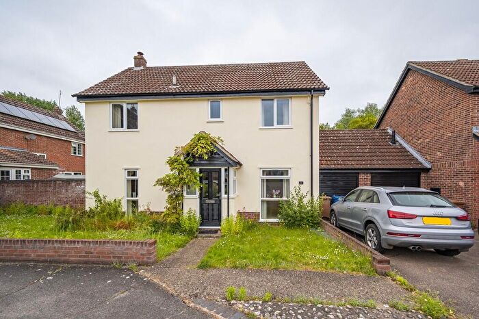 4 Bedroom Link Detached House For Sale In Long Melford, Sudbury, Suffolk, CO10