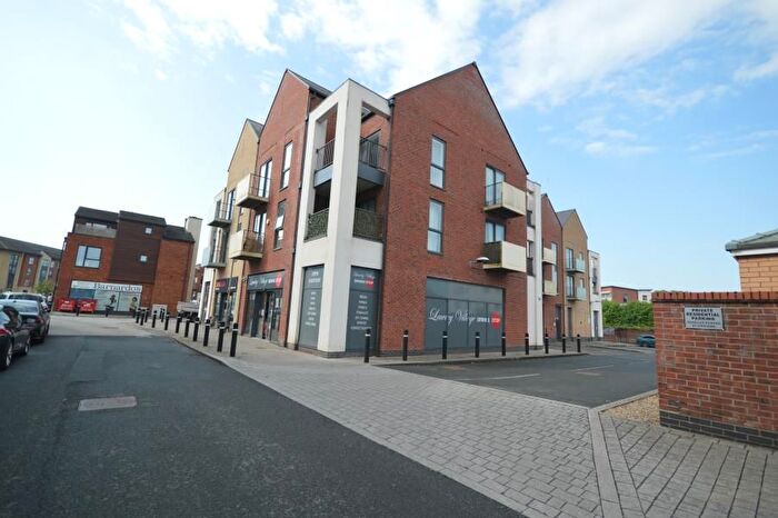 2 Bedroom Flat For Sale In Cadman Court, Lawley, TF3