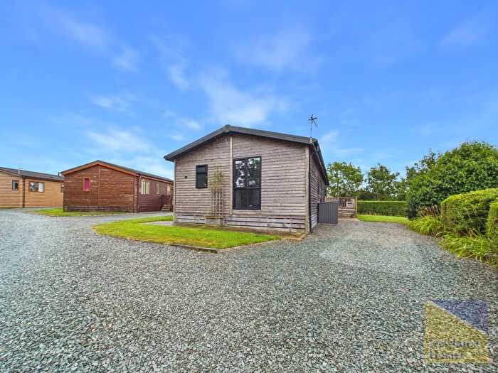 2 Bedroom Property For Sale In Waterfront Lodge, Garstang Marina, Garstang, PR3