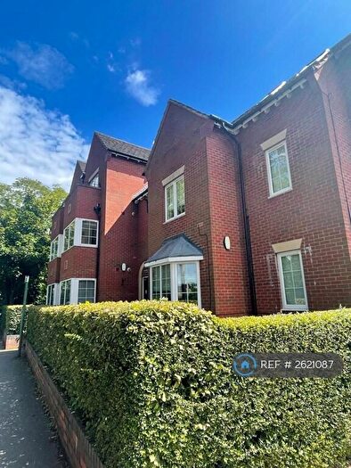 1 Bedroom Flat To Rent In Fowgay Hall, Solihull, B91