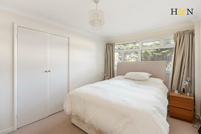 1 Bedroom Flat For Sale In Kingsway, Hove, BN3