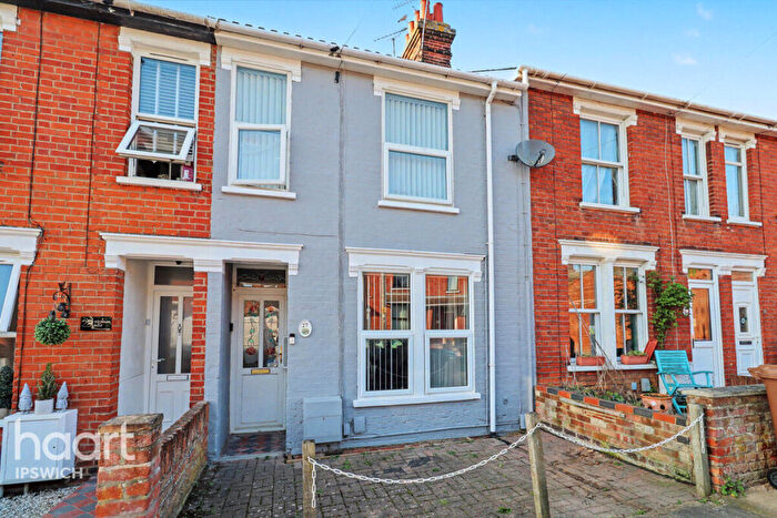 3 Bedroom Terraced House For Sale In Hill House Road, Ipswich, IP3