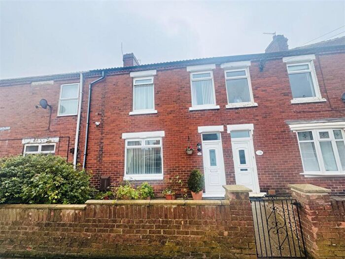 3 Bedroom House For Sale In Brooklyn Terrace North, Murton, Seaham, SR7