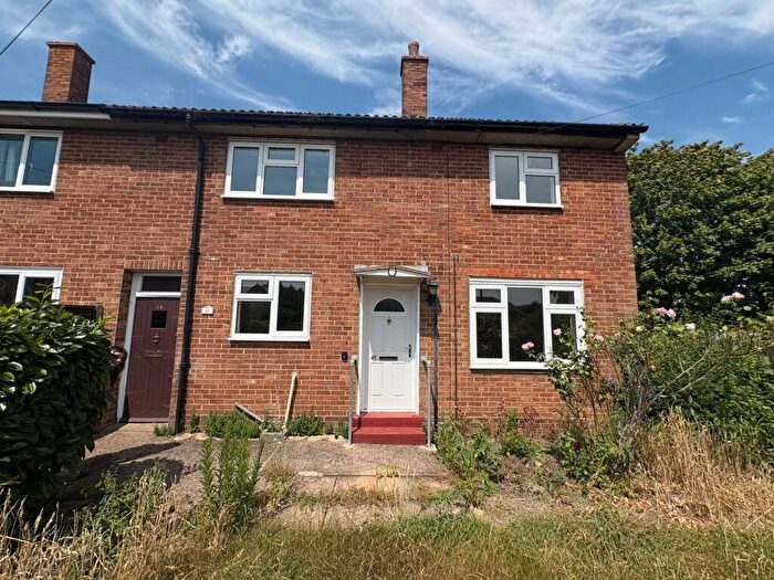 3 Bedroom Flat For Sale In High Street, Sutton, SG19