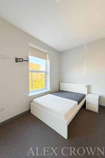 Studio To Rent In Bounds Green Road, Bounds Green, N11