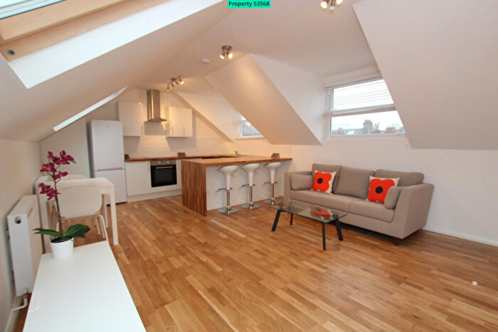 2 Bedroom Apartment To Rent In Theatre Street, London, SW11