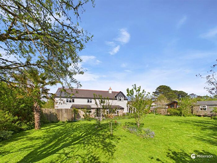 6 Bedroom Detached House For Sale In Tremayne, Praze, TR14