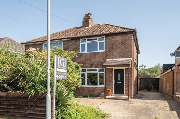 2 Bedroom Semi-Detached House For Sale In Ditmas Avenue, Kempston, MK42