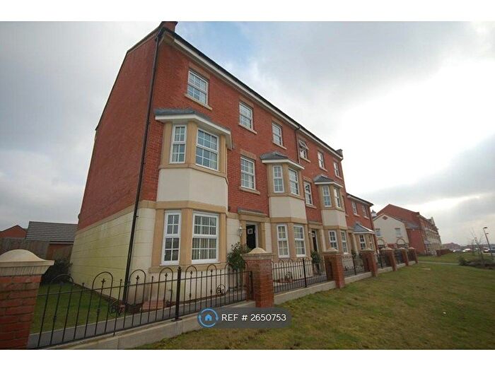 4 Bedroom End Of Terrace House To Rent In Grenadier Walk, Buckshaw Village, Chorley, PR7