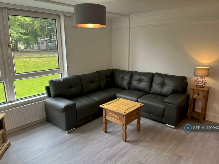 2 Bedroom Flat To Rent In Acre Road, Glasgow, G20