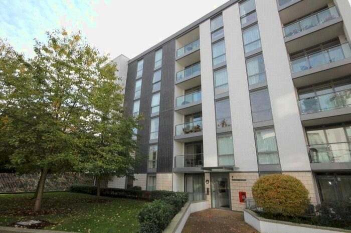 2 Bedroom Flat To Rent In Clayponds Lane, Brentford, TW8