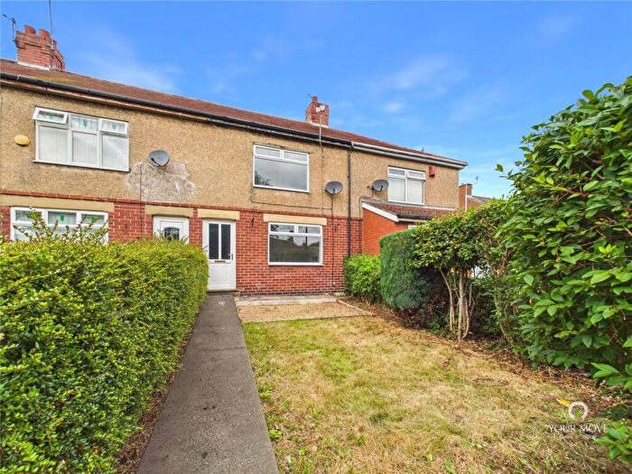 2 Bedroom Terraced House For Sale In Crawford Gardens, Ryton, Tyne And Wear, NE40