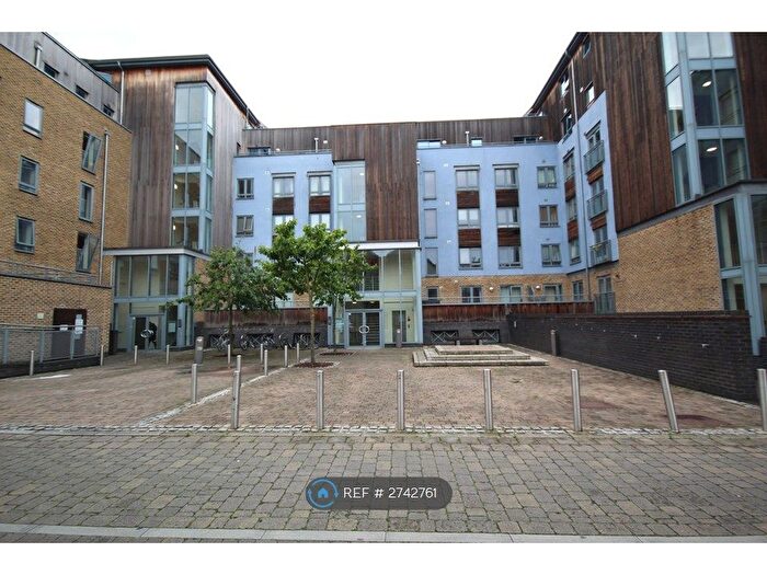 2 Bedroom Flat To Rent In Quayside Drive, Colchester, CO2