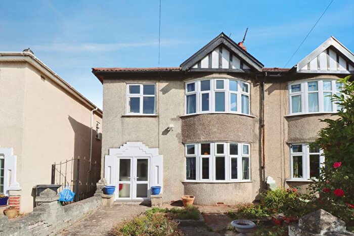 3 Bedroom Semi-Detached House For Sale In Symington Road, Bristol, BS16