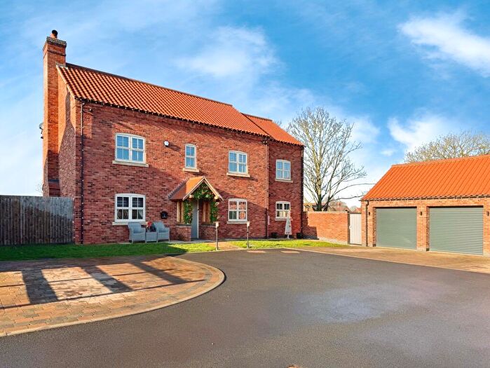 6 Bedroom Detached House For Sale In Caddow View, Sturton-Le-Steeple, Retford, Nottinghamshire, DN22