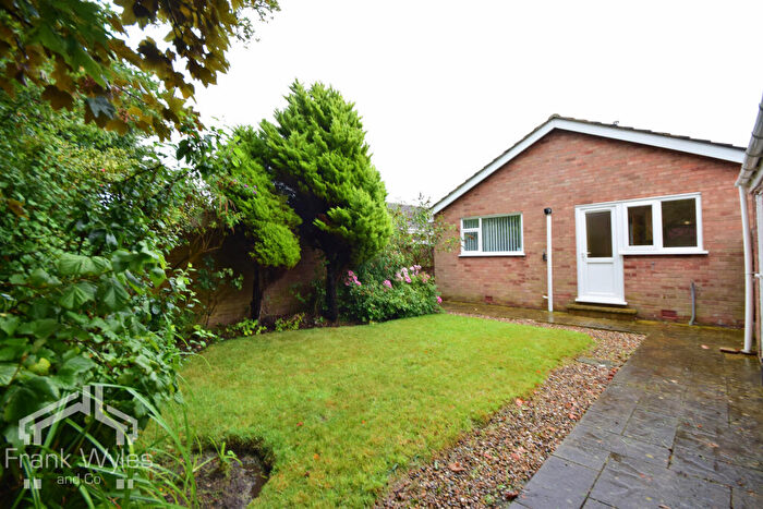 2 Bedroom Detached Bungalow For Sale In Pinewood Crescent, Lytham St. Annes, Lancashire, FY8