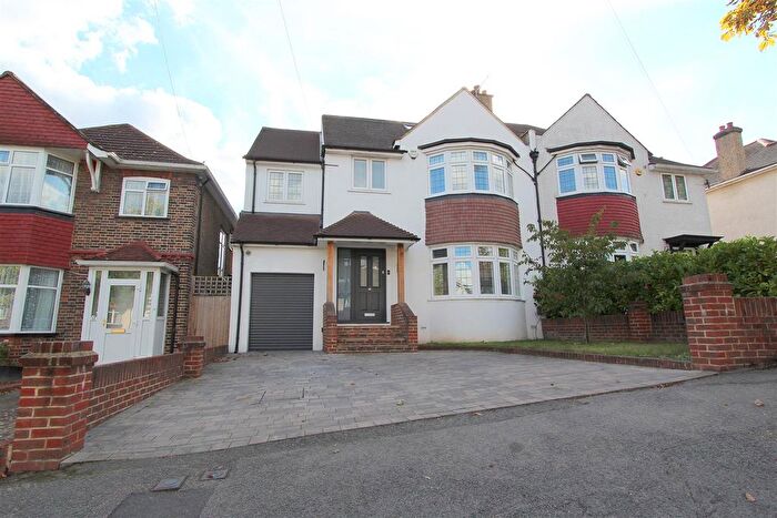 6 Bedroom Semi-Detached House For Sale In Downside Road, South Sutton, SM2