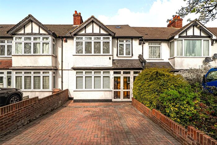 5 Bedroom Terraced House For Sale In Stafford Road, Wallington, Surrey, SM6