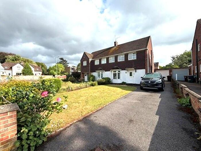 3 Bedroom House To Rent In The Avenue, Aylesford, ME20