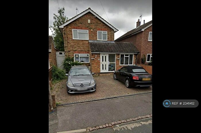 1 Bedroom Flat To Rent In High Wycombe, High Wycombe, HP12
