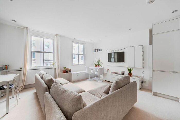 1 Bedroom Flat To Rent In Portobello Road, Notting Hill, London, W11
