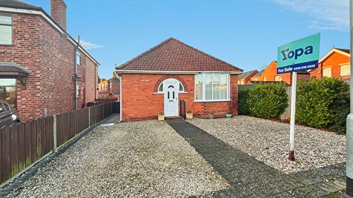2 Bedroom Detached Bungalow For Sale In Mayfair Avenue, Lincoln, LN6