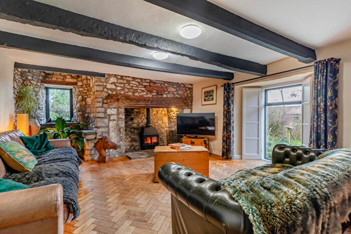 5 Bedroom Detached House For Sale In Hyatts Wood Road, Bristol, BS48