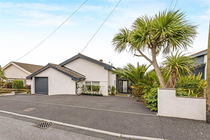 3 Bedroom Detached Bungalow For Sale In Marine Drive, Ogmore-By-Sea, CF32