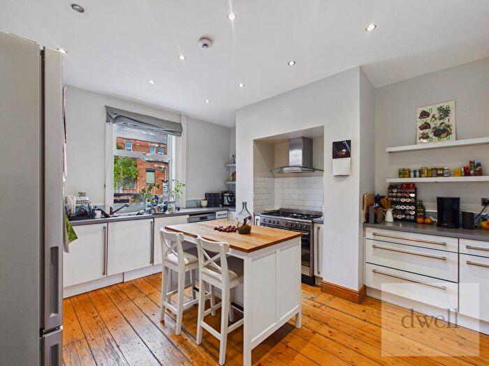 4 Bedroom Terraced House For Sale In Claremont Road, Headingley, LS6
