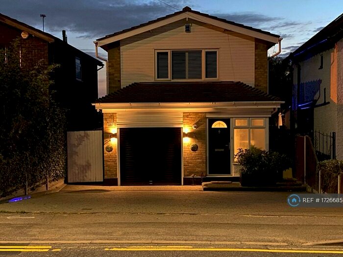 4 Bedroom Detached House To Rent In High Road, South Benfleet, SS7