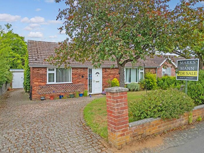 3 Bedroom Detached Bungalow For Sale In Chandos Drive, Martlesham, Woodbridge, IP12