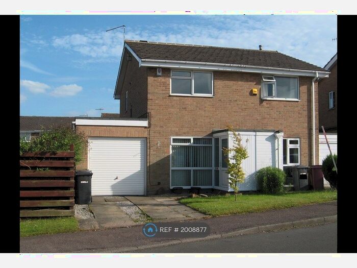2 Bedroom Semi-Detached House To Rent In Coniston Road, Dronfield, S18