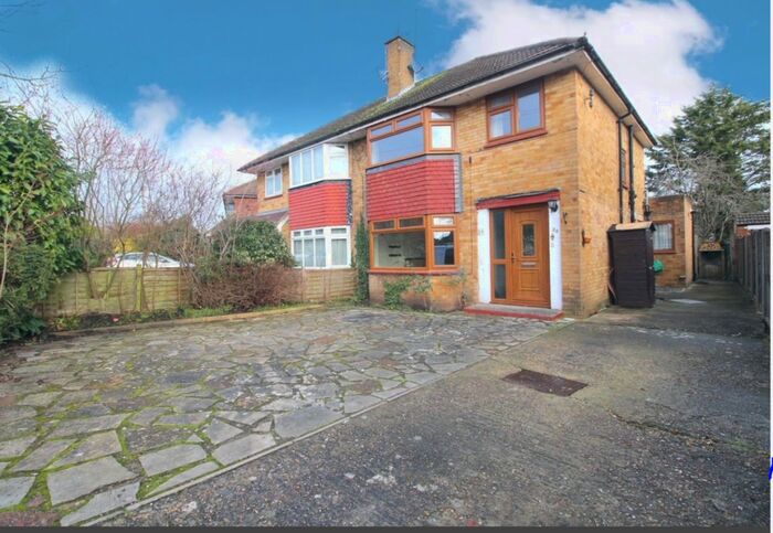 3 Bedroom Semi-Detached House To Rent In Stubbs Moor Road, GU14