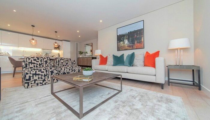 3 Bedroom Flat To Rent In Merchant Square East, London, W2