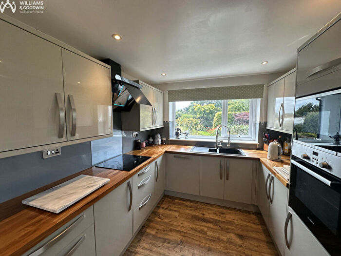 4 Bedroom Detached Bungalow For Sale In Lon Penmynydd, Penmynydd, Anglesey, LL61