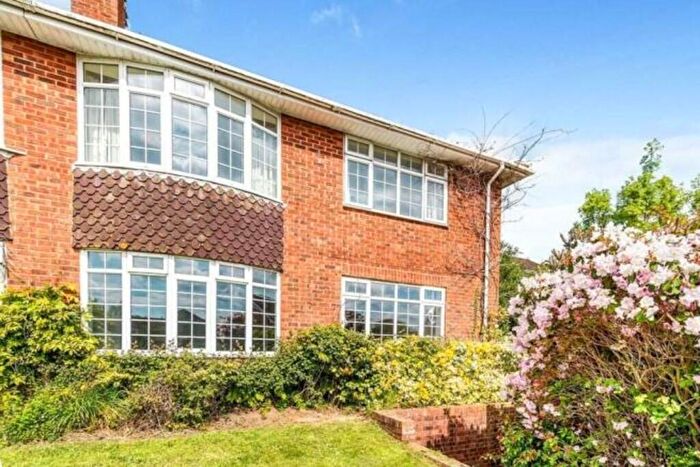2 Bedroom Maisonette To Rent In Kings Field, Bursledon, SO31