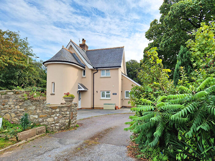 3 Bedroom Detached House For Sale In The Gate House Ty Maen, Porthcawl Road, South Cornelly, CF33