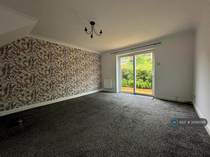 2 Bedroom Semi-Detached House To Rent In Pierce Close, Padiham, Burnley, BB12