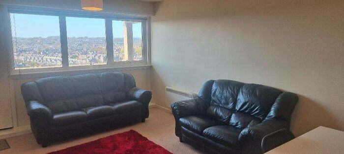 2 Bedroom Flat To Rent In Thistle Court, Aberdeen, AB10