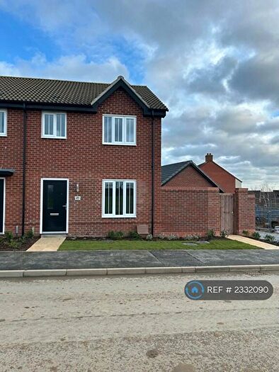 3 Bedroom Semi-Detached House To Rent In Baker Drive, Hethersett, Norwich, NR9