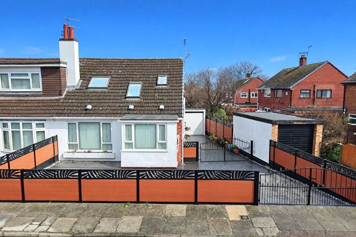 2 Bedroom Bungalow For Sale In Bradda Close, Upton, Merseyside, CH49