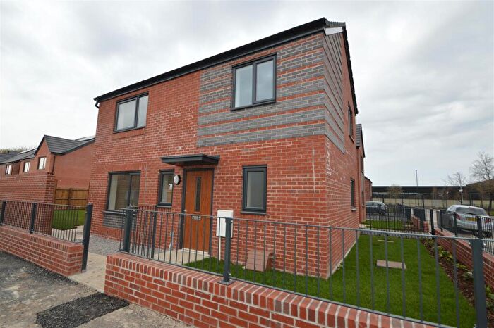 3 Bedroom House To Rent In Beastow Road, West Gorton, Manchester, M12