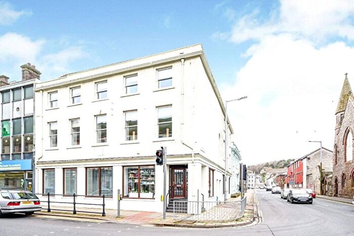 2 Bedroom Flat To Rent In Scotch Street, Whitehaven, Cumbria, CA28