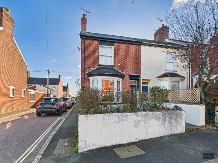 3 Bedroom House For Sale In Newcombe Terrace, Exeter, EX1