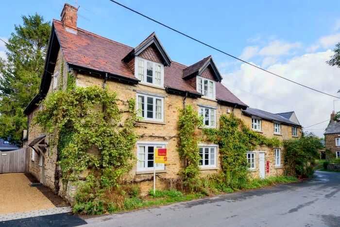 4 Bedroom Detached House To Rent In Freehold Street, Lower Heyford, OX25