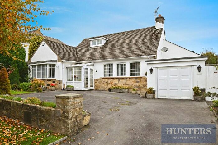 4 Bedroom Detached Bungalow For Sale In Southway, Guiseley, Leeds, LS20